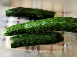 凉拌黄瓜的做法步骤：1