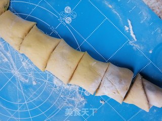 南瓜油酥饼的做法步骤：7