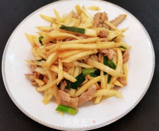 肉丝炒茭白的做法步骤：9