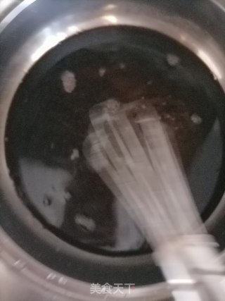 糖桂花黄栀子龟苓膏的做法步骤：5