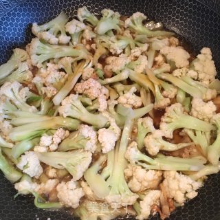 油渣炒花菜的做法步骤：6