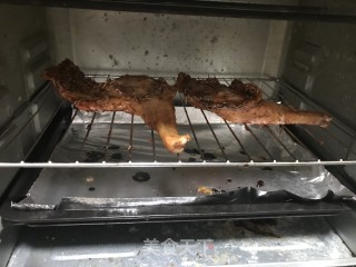 烤全鸡腿的做法步骤：4