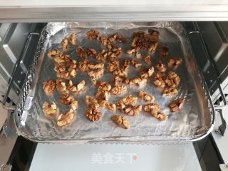 牛奶核桃露的做法步骤：3
