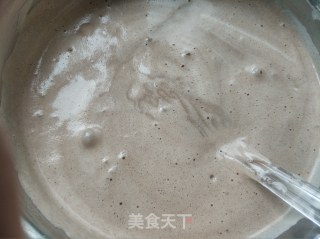可可戚风的做法步骤：4