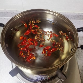 麻辣鸡丝的做法步骤：2