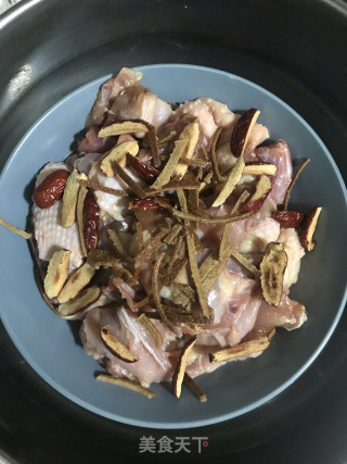 陈皮蒸鸡的做法步骤：4