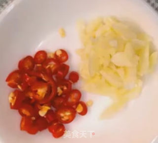 快炒四季豆的做法步骤：2
