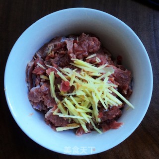 生滚窝蛋牛肉粥的做法步骤：7