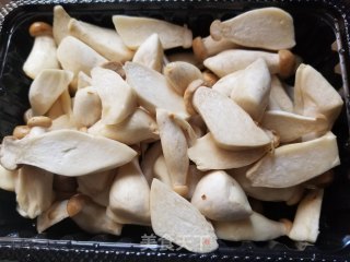 王子菇炒四季豆的做法步骤：2