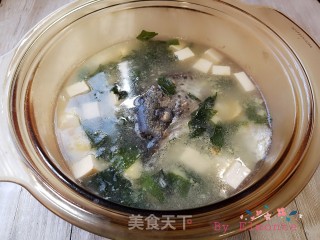 三文鱼头海带豆腐汤的做法步骤：11