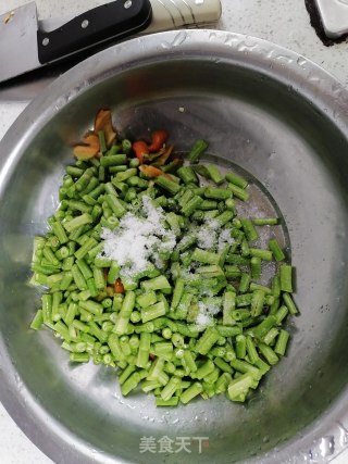 素炒豇豆的做法步骤：3