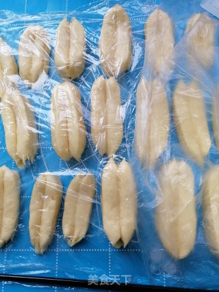 炸油条的做法步骤：14