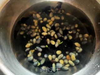 红枣双豆豆浆的做法步骤：1