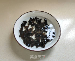 荷塘小炒的做法步骤：1