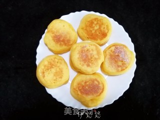 奶香玉米面饼的做法步骤：6