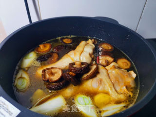 香菇鸡腿粉#简单快手餐#的做法步骤：5