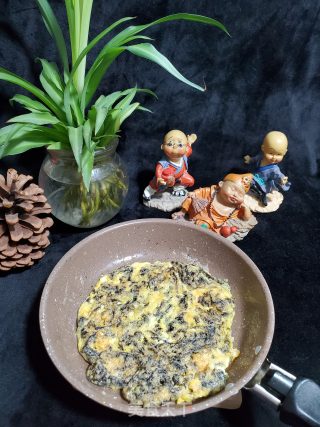 紫菜煎蛋的做法步骤：9