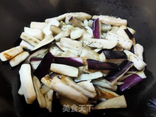 酱焖茄条的做法步骤：5