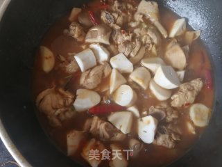 杏鲍菇炖鸡腿的做法步骤：12