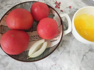西红柿鸡蛋的做法步骤：1