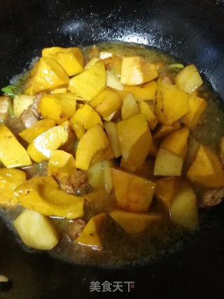 五花肉炖南瓜土豆的做法步骤：8