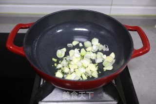 香辣花蛤粉丝煲的做法步骤：7