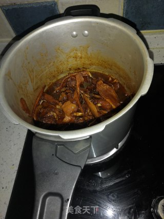 姜母鸭的做法步骤：5
