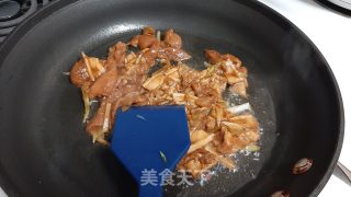 茄汁西葫芦炒肉片的做法步骤：6