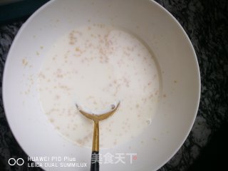营养早餐系列：菌参鱼豆腐丝瓜汤$奶香玉米饼的做法步骤：4