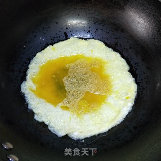 西葫芦炒鸡蛋的做法步骤：4