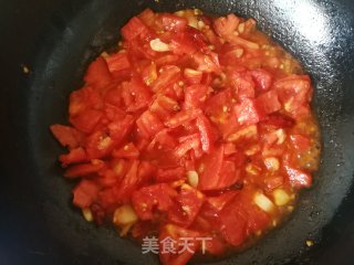 西红柿黄瓜捞凉饸饹的做法步骤：3