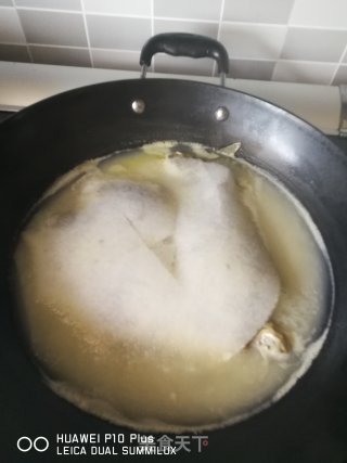 野生鲫鱼汤的做法步骤：7