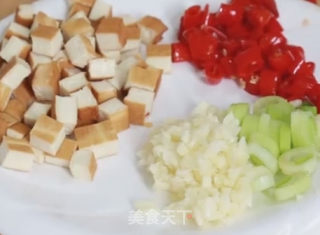 毛豆玉米粒的做法步骤：4
