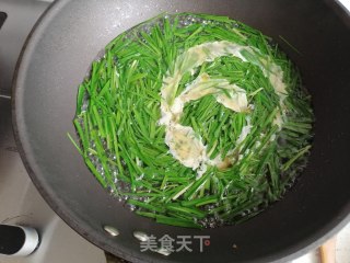 韭菜鸡蛋汤的做法步骤：4