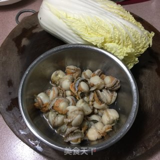 扇贝肉煮娃娃菜的做法步骤：1