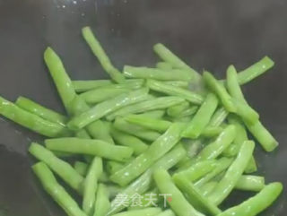 香辣四季豆的做法步骤：4