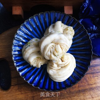小葱花卷的做法步骤：14