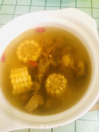 虫草花鸡肉炖玉米的做法步骤：5