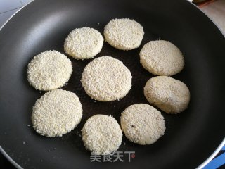 核桃红糖南瓜饼的做法步骤：7