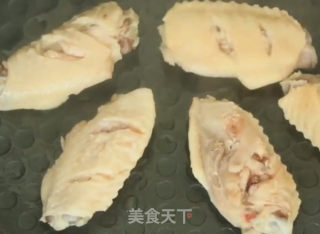 茄汁鸡翼的做法步骤：2