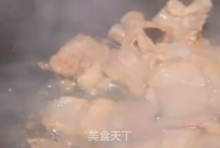 蒜薹炒肉片的做法步骤：3