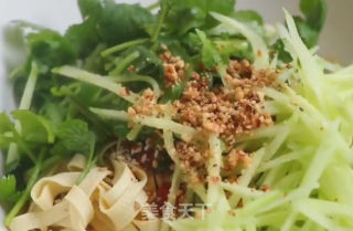 凉拌豆腐皮的做法步骤：6