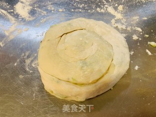 火麻仁油酥葱花饼的做法步骤：8
