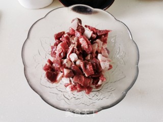 烤羊肉串的做法步骤：1