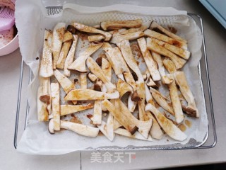 酱香烤杏鲍菇的做法步骤：4