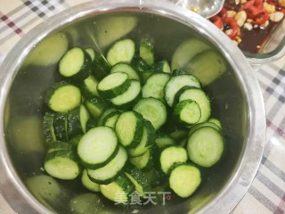 酱腌黄瓜的做法步骤：6