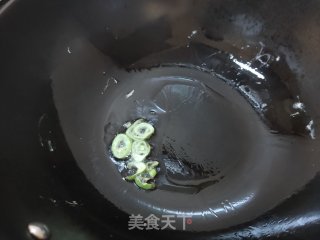 西红柿炒鸡蛋的做法步骤：4