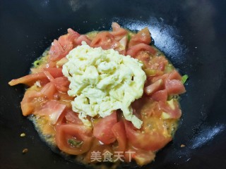 西红柿炒鸡蛋的做法步骤：6