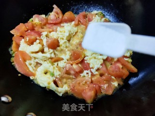 西红柿炒鸡蛋的做法步骤：7