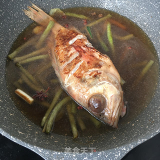 “酸爽开胃美食”酸豆角炖红石斑的做法步骤：15